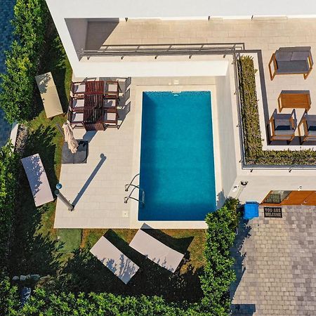 Villa Andreja Каштела Екстер'єр фото